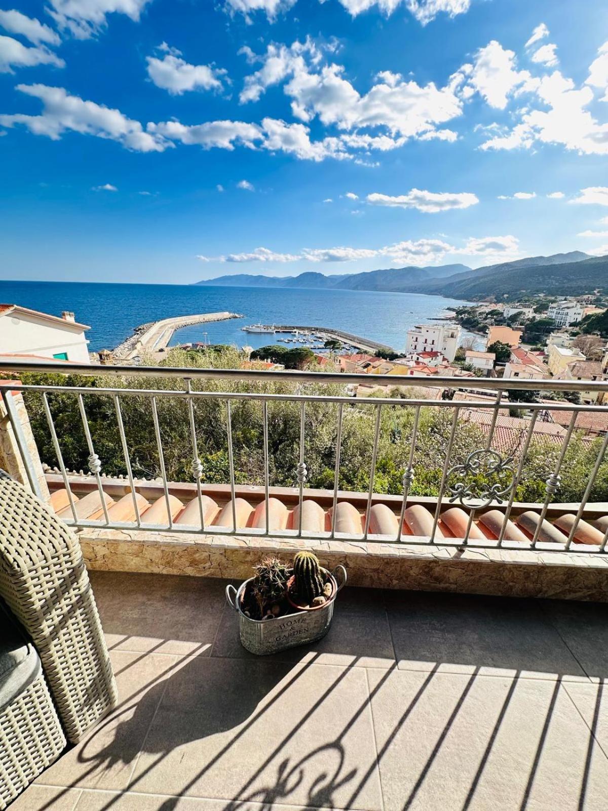 Appartamento 5 Vista Panoramica Cala Gonone Exterior foto